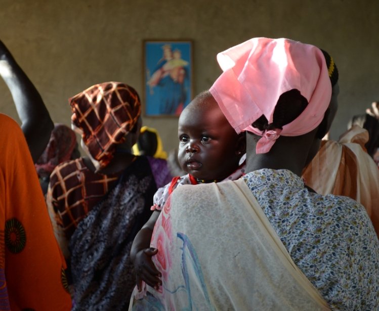 Refugees in Kakuma Refugee Camp during Sunday Mass