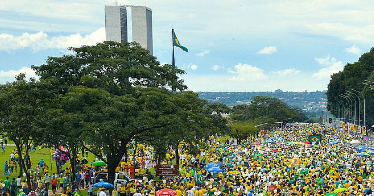 A Brief Look at Brazilian Social Movements - Center for Economic and Policy  Research